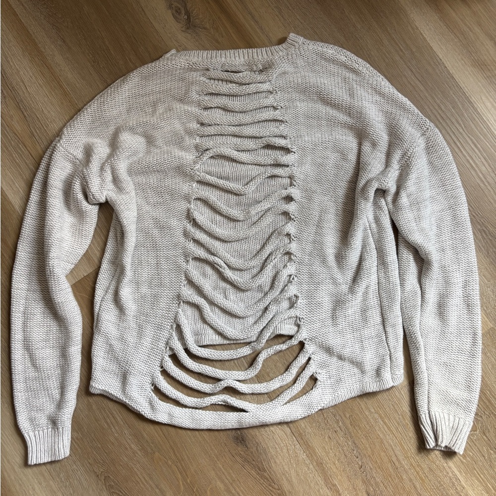 Cream Crewneck Sweater with Ribbed Cuffs and Hem
